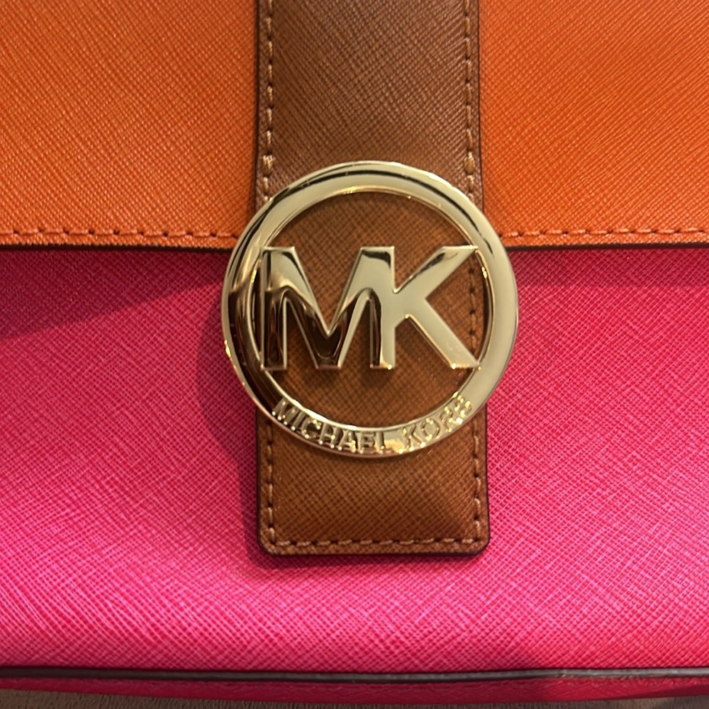 Michael Kors purse. Brand new never used! - Picture 7 of 8